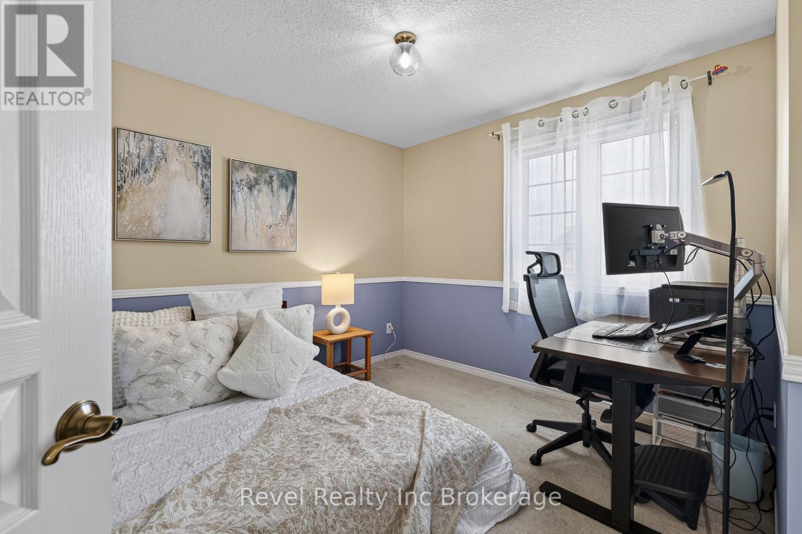 762 Frontenac Crescent, Woodstock (Woodstock - South), Ontario  N4V 0B1 - Photo 23 - X13815432