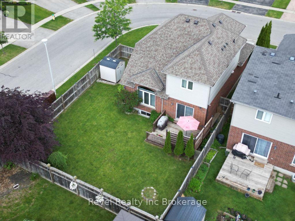 762 Frontenac Crescent, Woodstock (Woodstock - South), Ontario  N4V 0B1 - Photo 38 - X13815432
