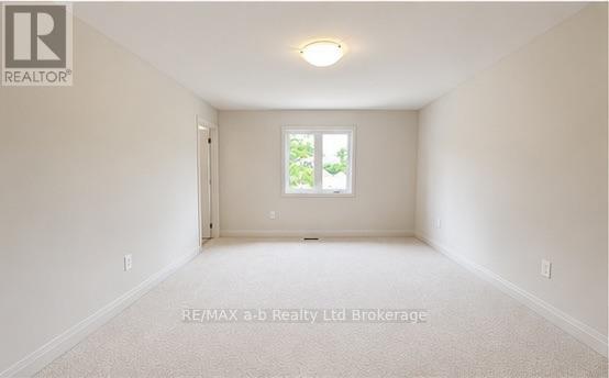 210 Middleton Street, Zorra (Thamesford), Ontario  N0M 2N0 - Photo 7 - X13816074