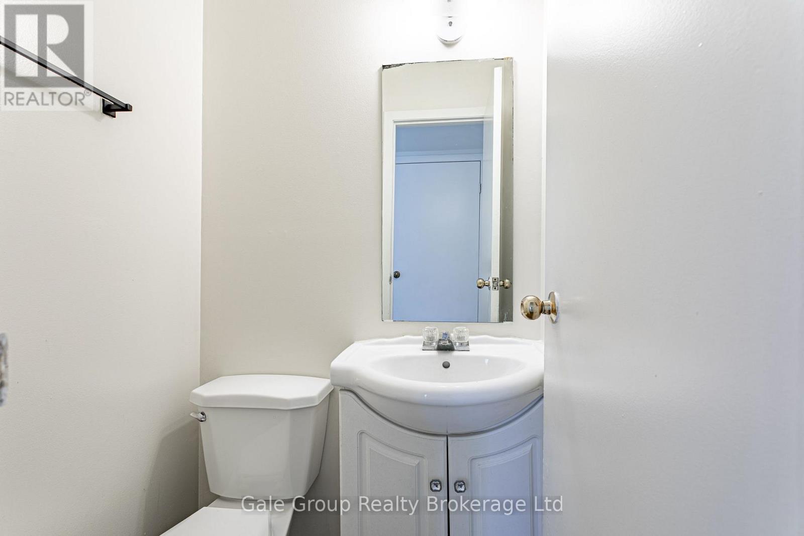 4 - 370 Springbank Avenue, Woodstock (Woodstock - North), Ontario  N4T 1L3 - Photo 6 - X13817748