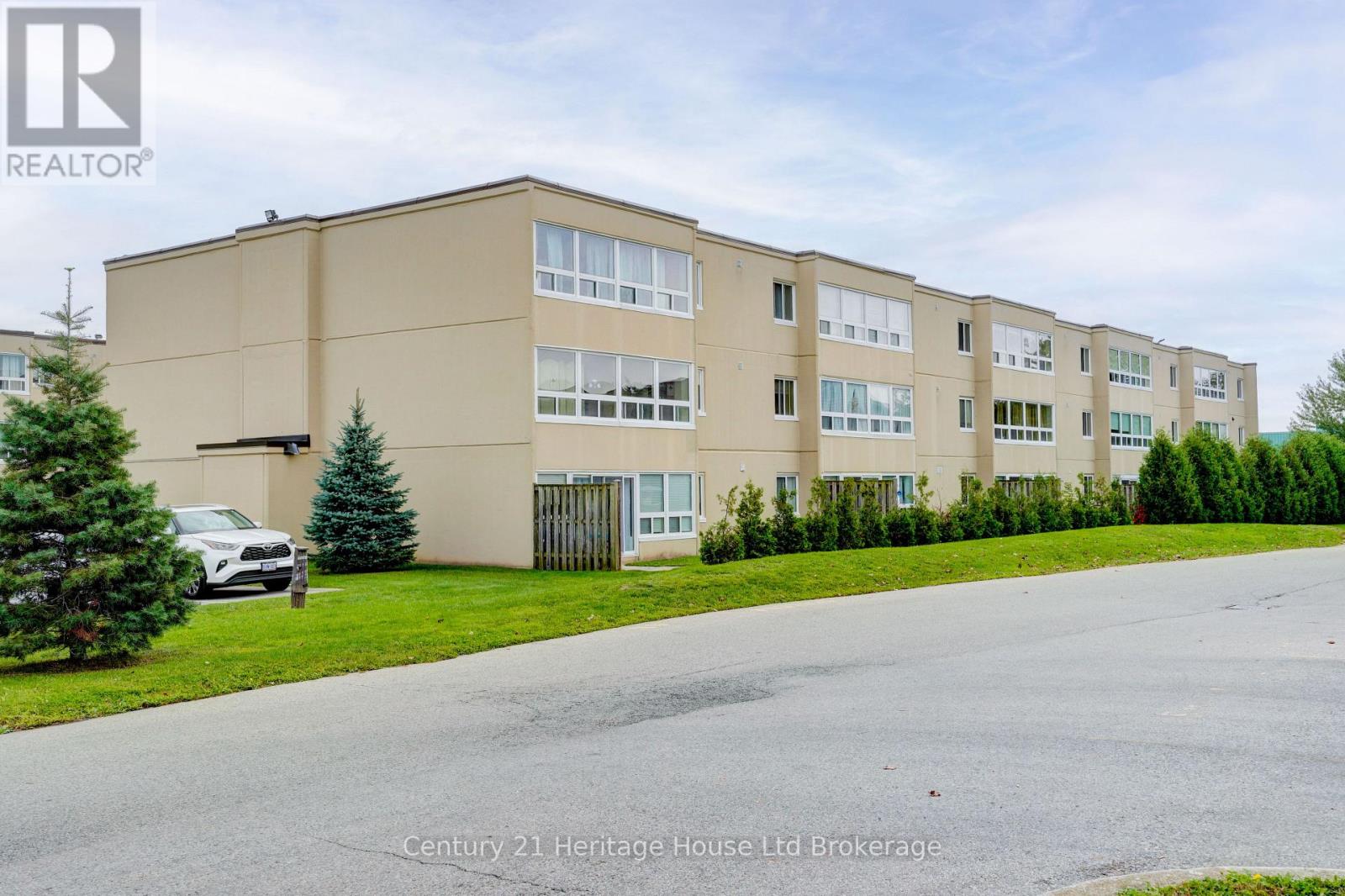 205 - 1445 Huron Street, London East (East D), Ontario  N5V 2E6 - Photo 3 - X13819314