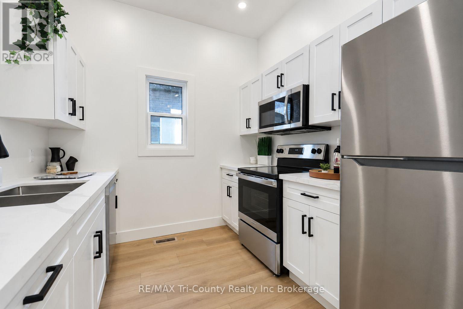 16 Redan Street, London East (East L), Ontario  N5Z 1Y8 - Photo 8 - X13824316