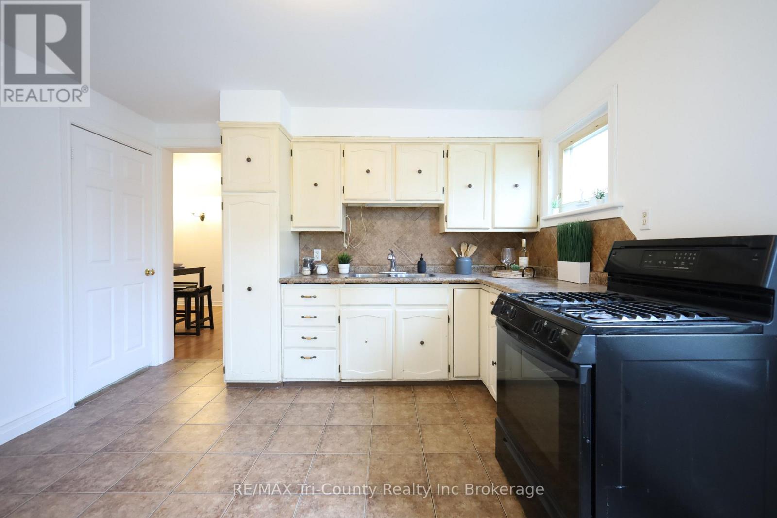 60 Manitoba Street, St. Thomas, Ontario  N5P 3A4 - Photo 12 - X13824662