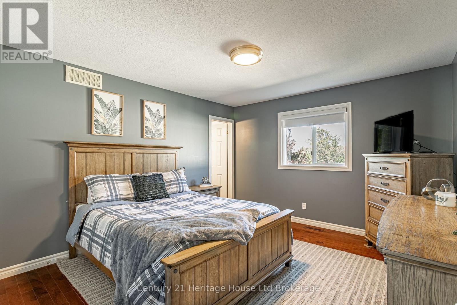 571 Tatham Boulevard, Woodstock (Woodstock - North), Ontario  N4T 0A7 - Photo 18 - X13828550