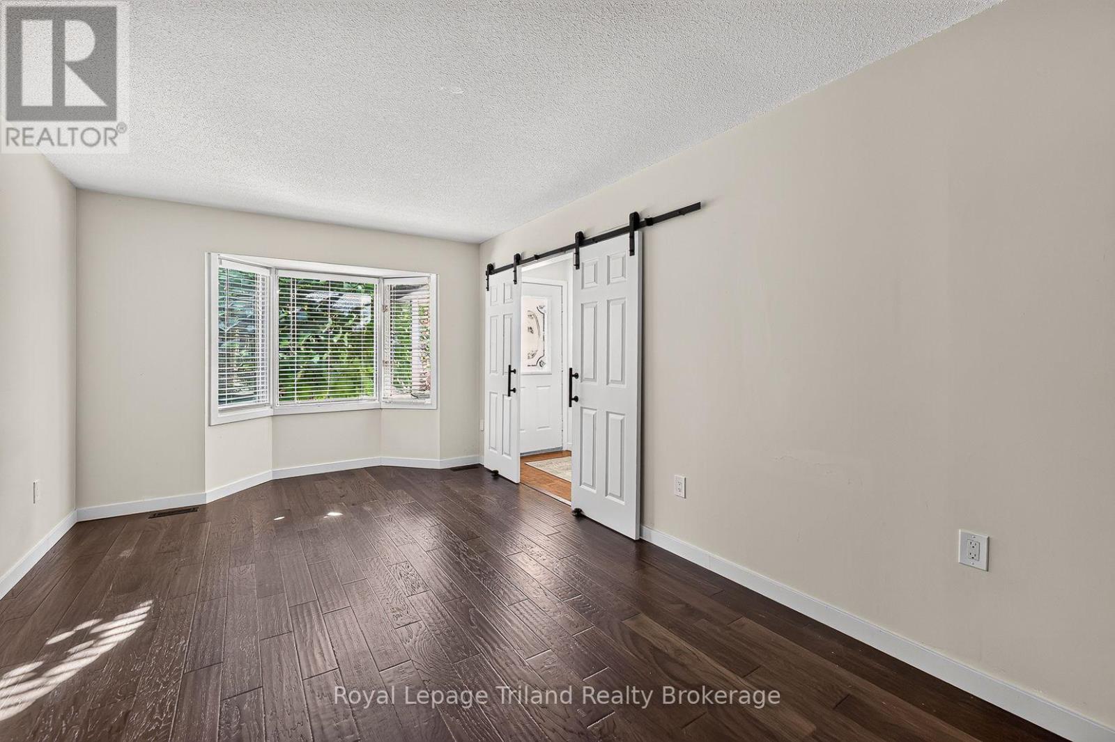 43 Dundee Court, London South (South G), Ontario  N6C 5E4 - Photo 10 - X13831286
