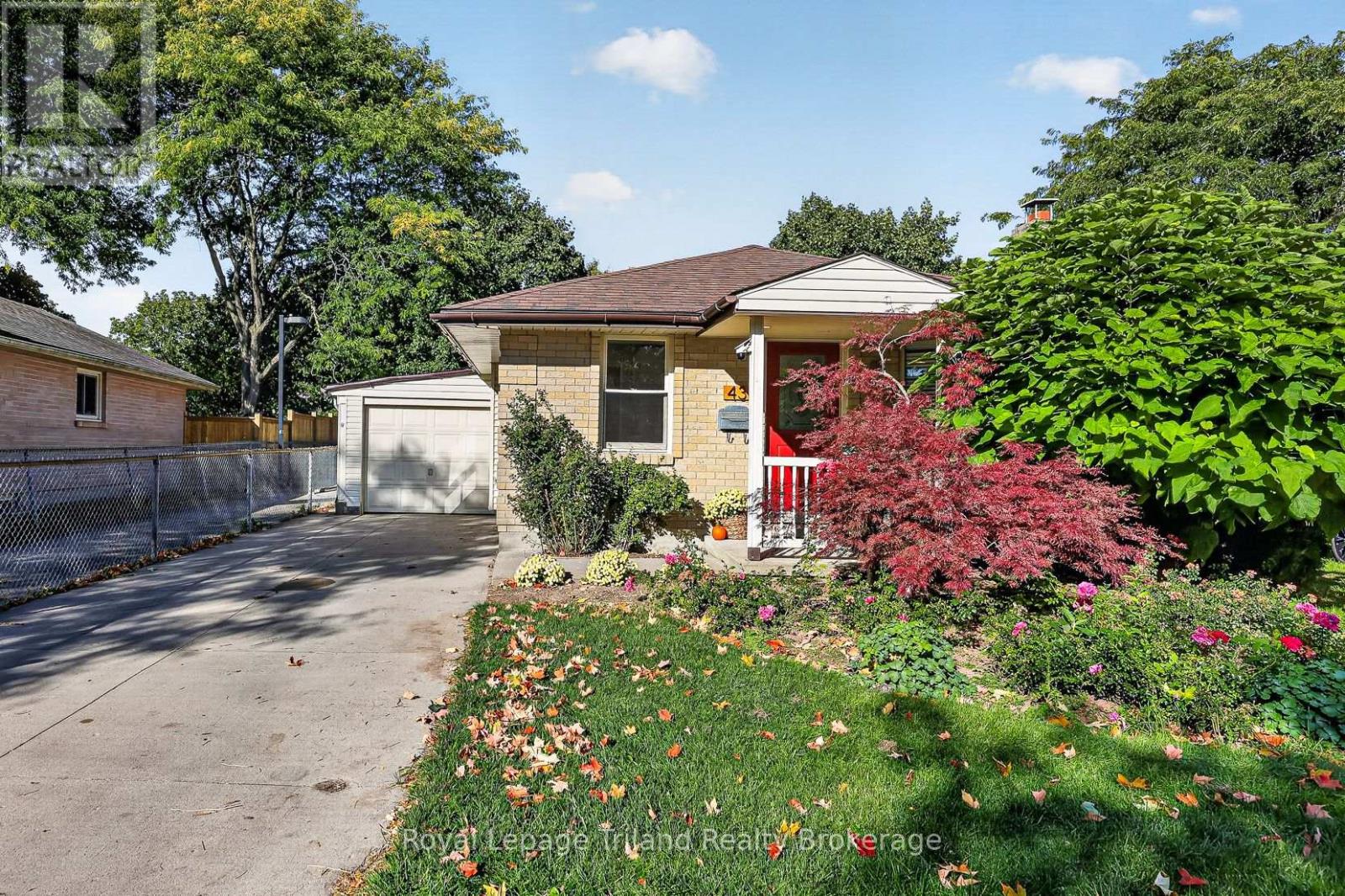 43 Dundee Court, London South (South G), Ontario  N6C 5E4 - Photo 3 - X13831286
