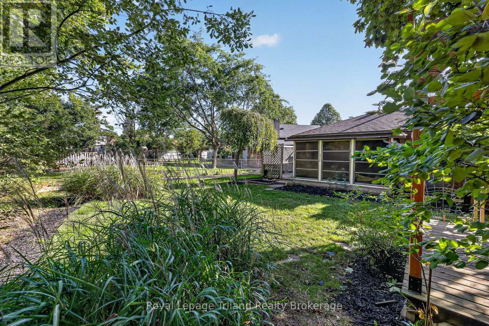 43 Dundee Court, London South (South G), Ontario  N6C 5E4 - Photo 44 - X13831286