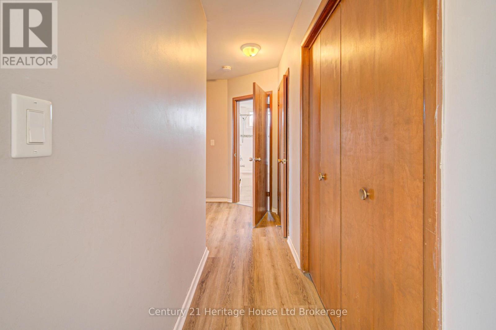 401 - 770 Hughson Street, Woodstock (Woodstock - North), Ontario  N4S 4P5 - Photo 11 - X13832388