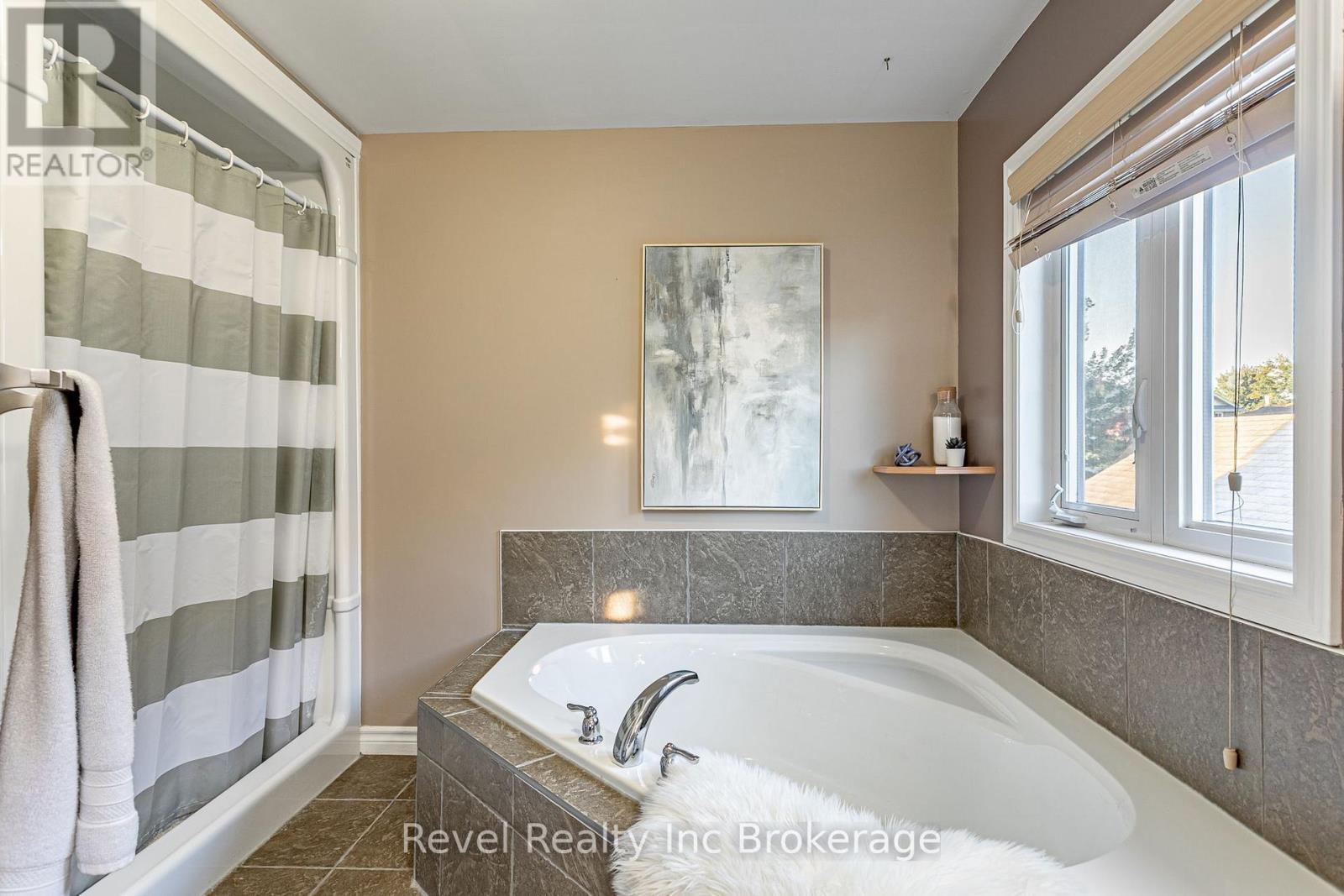 53 Applewood Street, Blandford-Blenheim (Plattsville), Ontario  N0J 1S0 - Photo 27 - X13833616