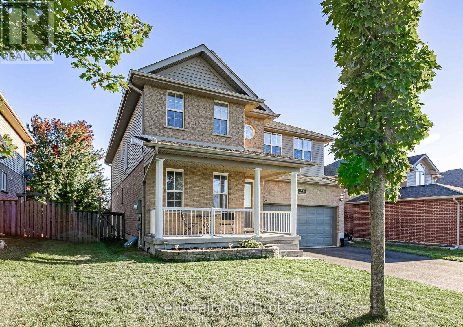53 Applewood Street, Blandford-Blenheim (Plattsville), Ontario  N0J 1S0 - Photo 3 - X13833616