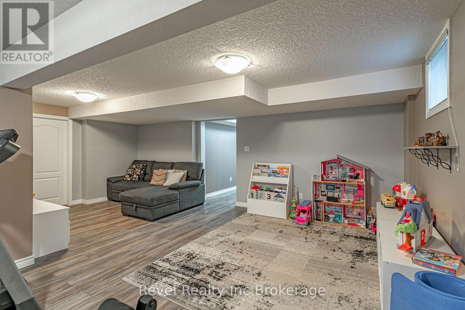 53 Applewood Street, Blandford-Blenheim (Plattsville), Ontario  N0J 1S0 - Photo 30 - X13833616