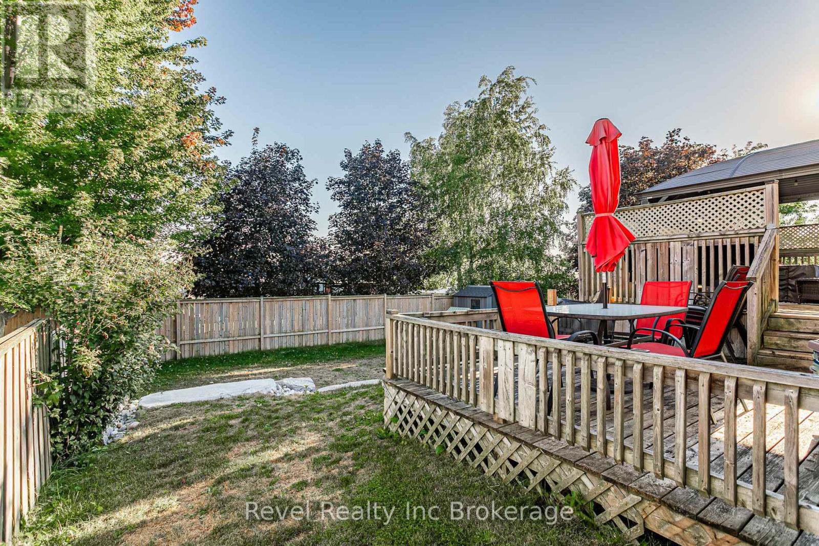 53 Applewood Street, Blandford-Blenheim (Plattsville), Ontario  N0J 1S0 - Photo 34 - X13833616