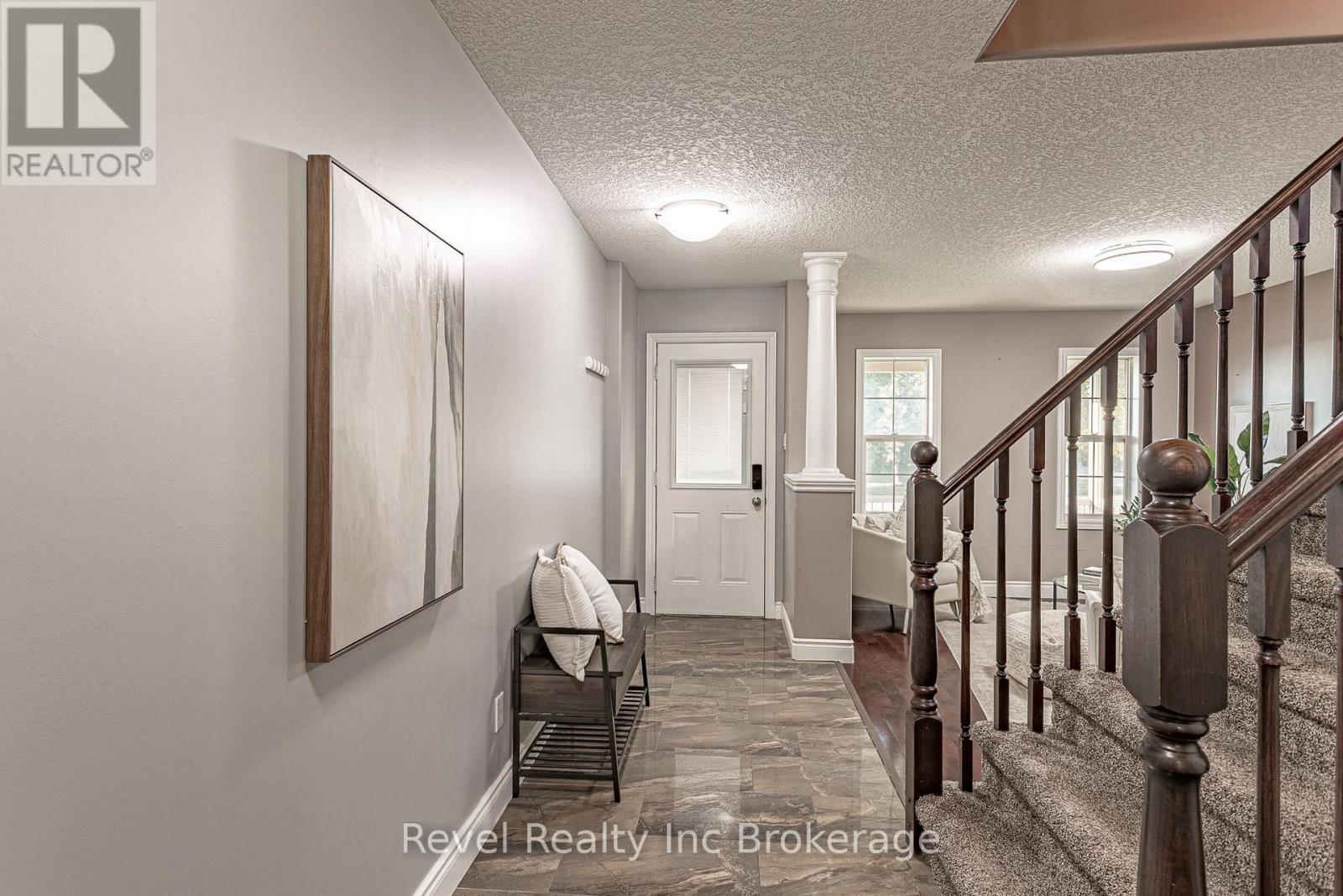 53 Applewood Street, Blandford-Blenheim (Plattsville), Ontario  N0J 1S0 - Photo 5 - X13833616