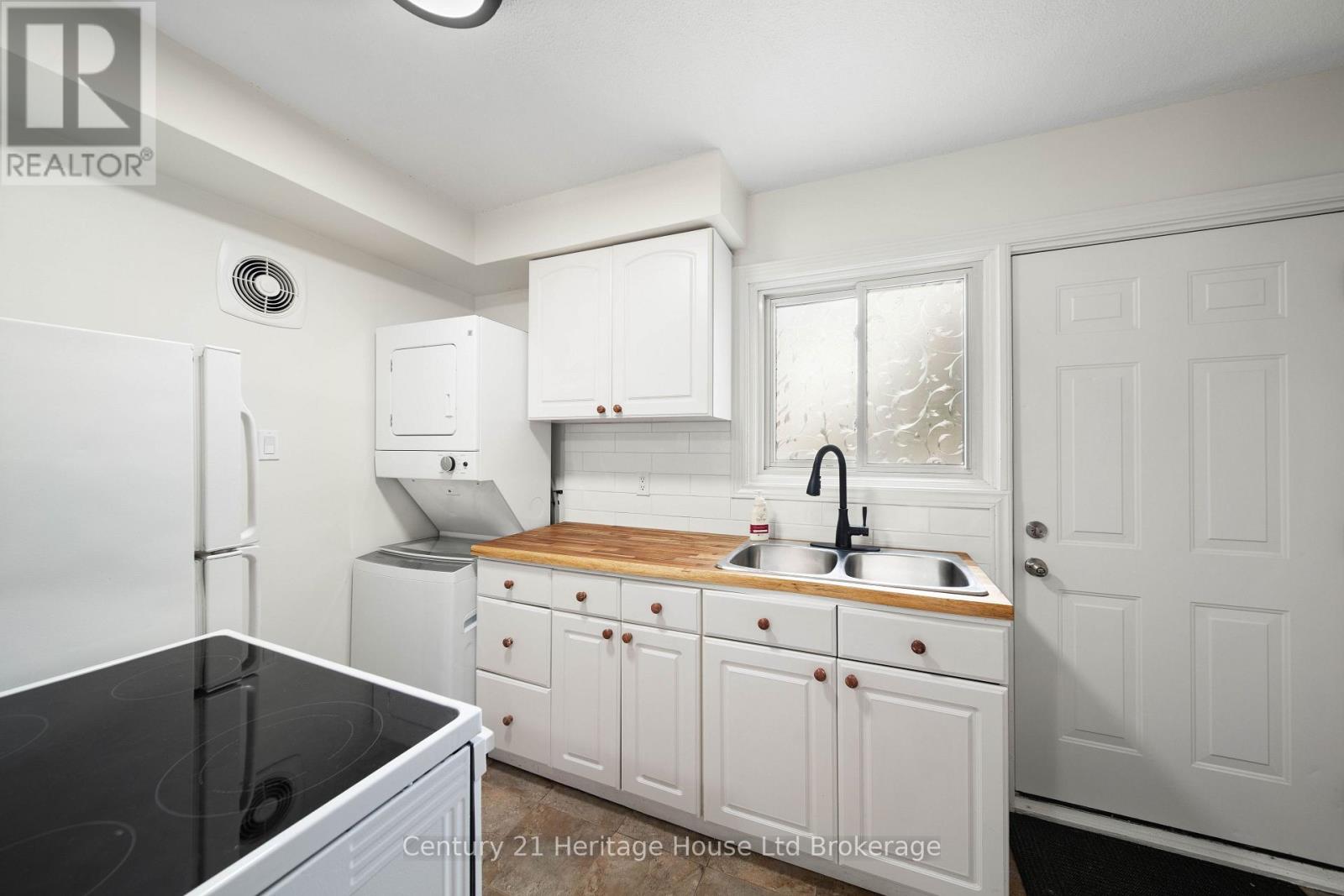 130 - 1090 Kipps Lane, London East (East A), Ontario  N5Y 1V4 - Photo 3 - X13835276