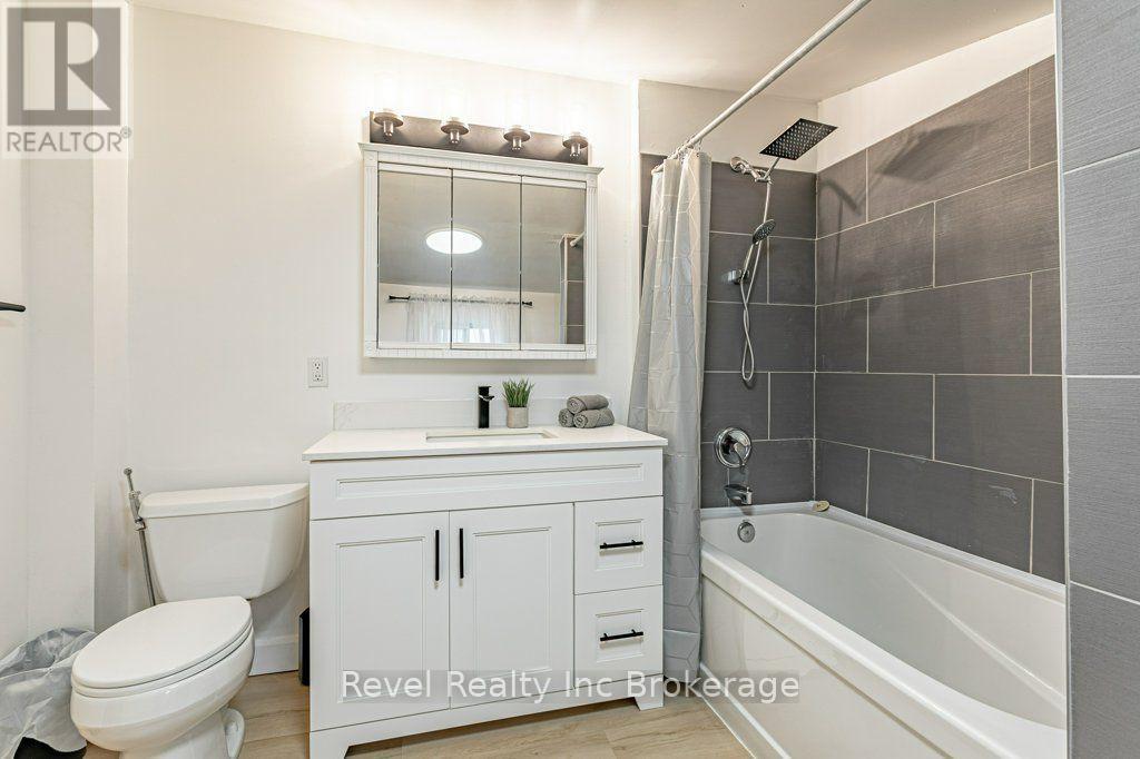 17 Dover Street, Woodstock (Woodstock - South), Ontario  N4S 3L7 - Photo 16 - X13842144