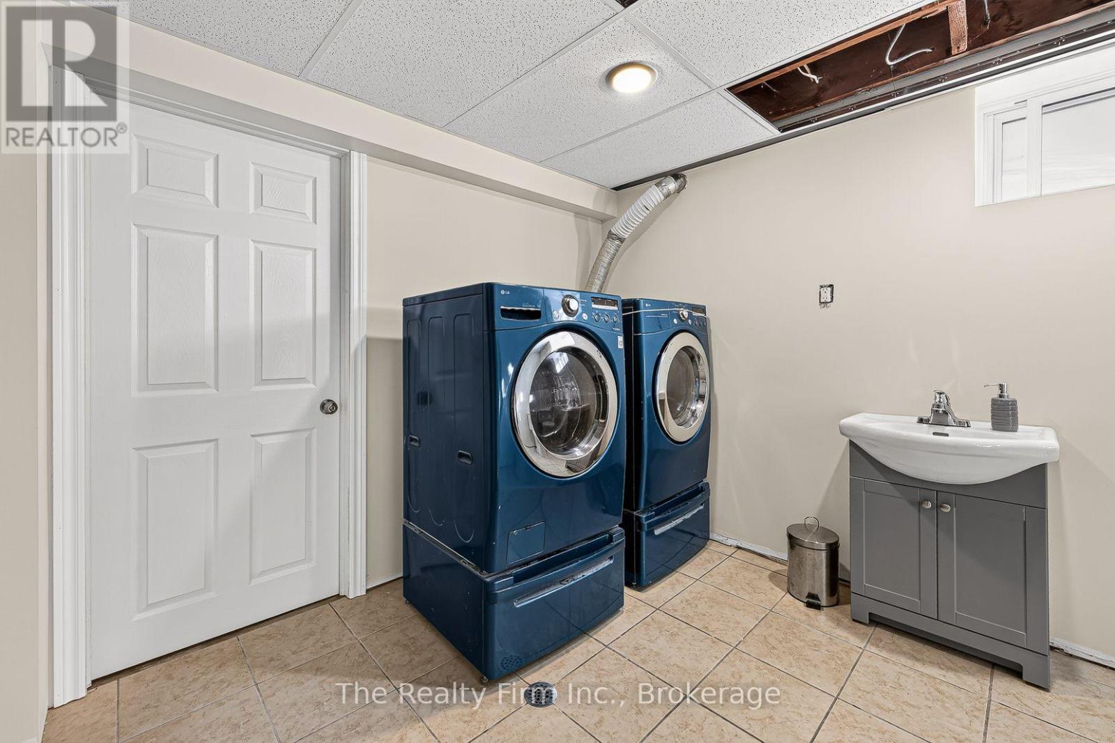 325 Victoria Street N, Woodstock (Woodstock - North), Ontario  N4S 6W6 - Photo 44 - X13842272