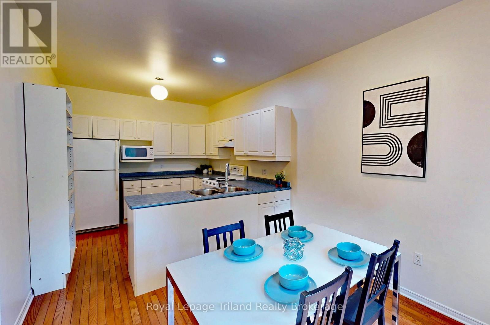 #13 - 491 Nova Scotia Court, Woodstock (Woodstock - South), Ontario  N4S 8Z2 - Photo 6 - X13843578