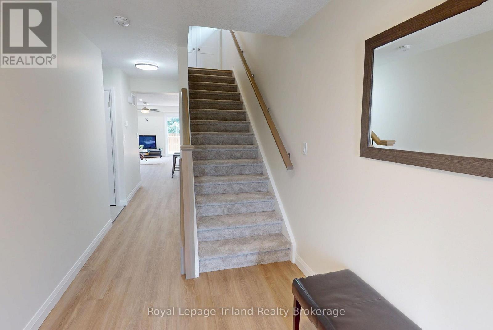 B - 137 Wimpole Street, West Perth (Mitchell), Ontario  N0K 1N0 - Photo 2 - X13846260