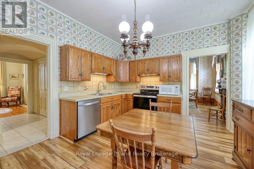 94 Rolph Street, Tillsonburg, Ontario  N4G 3Y4 - Photo 9 - X13846744