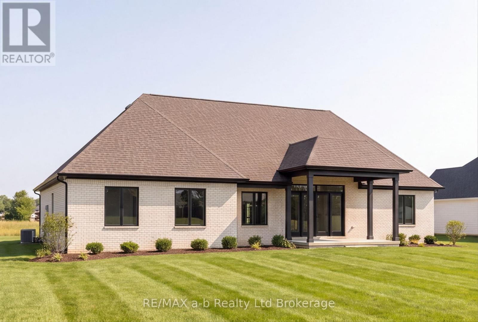 23 Meadowlands Drive, Norwich (Otterville), Ontario  N0J 1P0 - Photo 4 - X13847754
