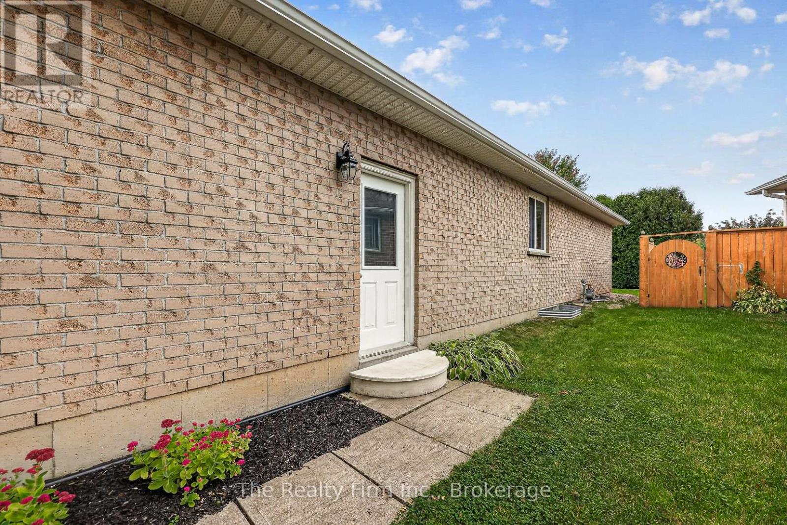 22 Mccreery Road, Ingersoll (Ingersoll - North), Ontario  N5C 4G1 - Photo 12 - X13847828