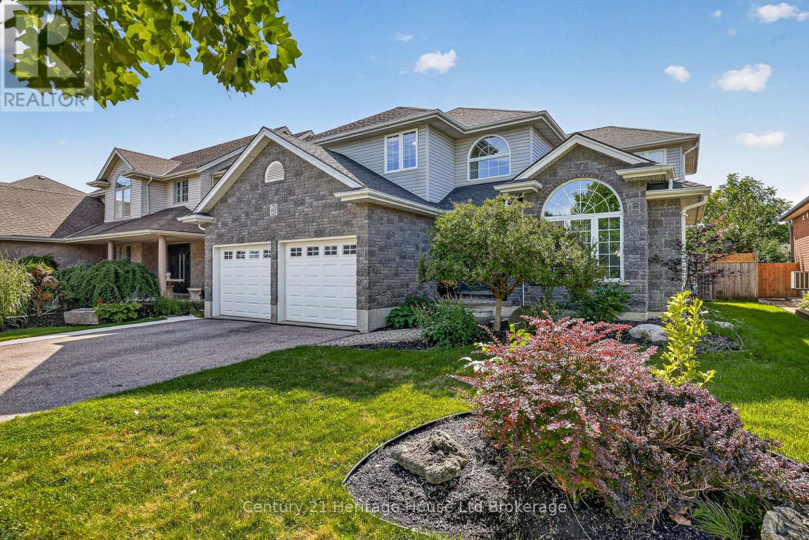 468 Lakeview Drive, Woodstock (Woodstock - North), Ontario  N4T 1V3 - Photo 3 - X13849114
