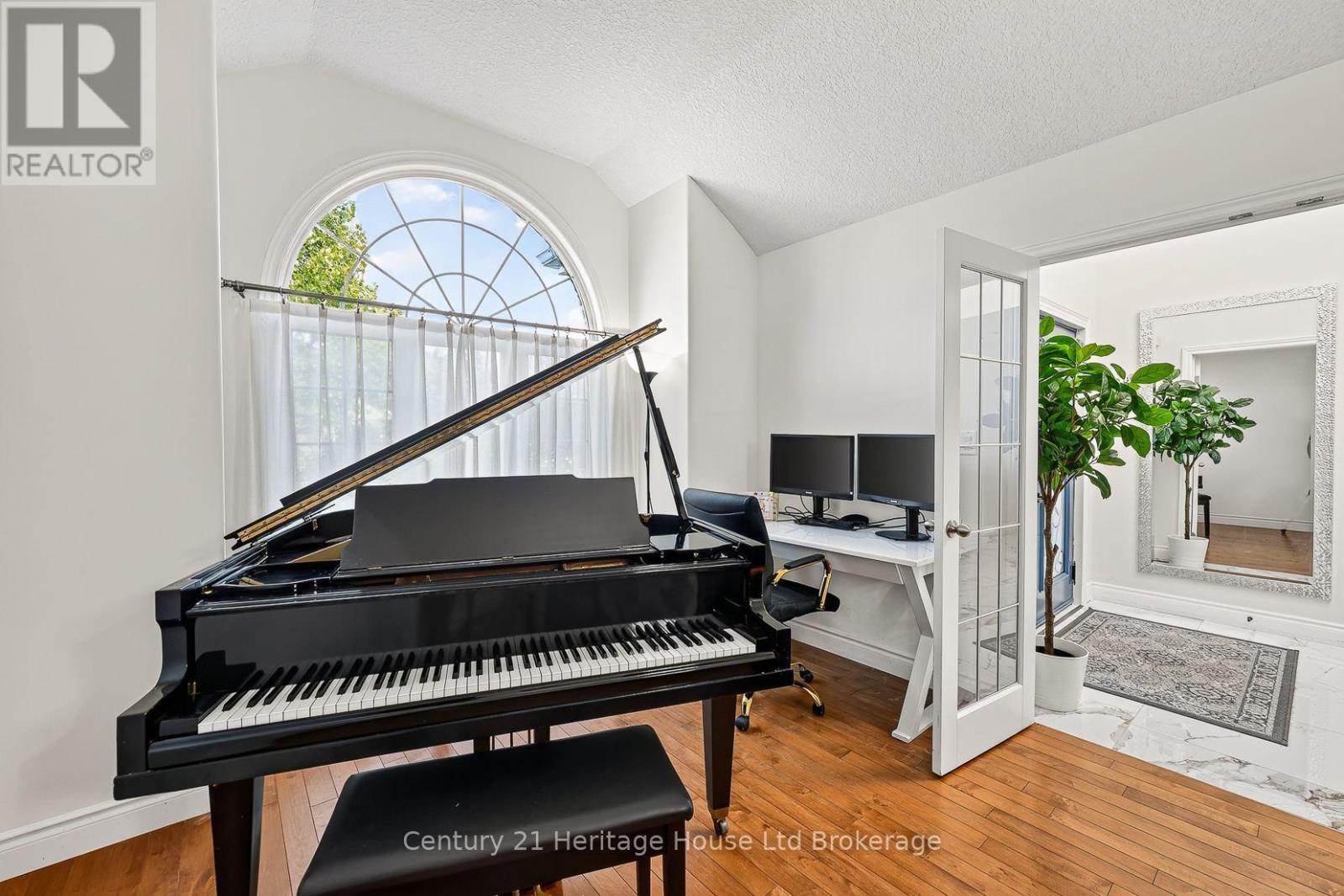 468 Lakeview Drive, Woodstock (Woodstock - North), Ontario  N4T 1V3 - Photo 34 - X13849114
