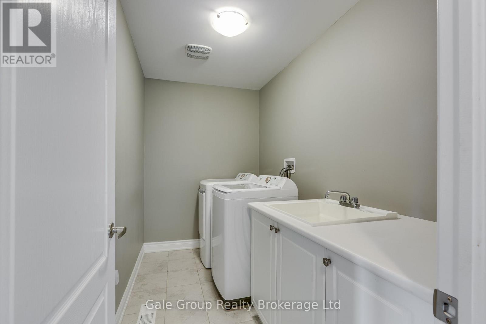 118 Huntingford Trail W, Woodstock (Woodstock - North), Ontario  N4T 0M3 - Photo 38 - X13850962