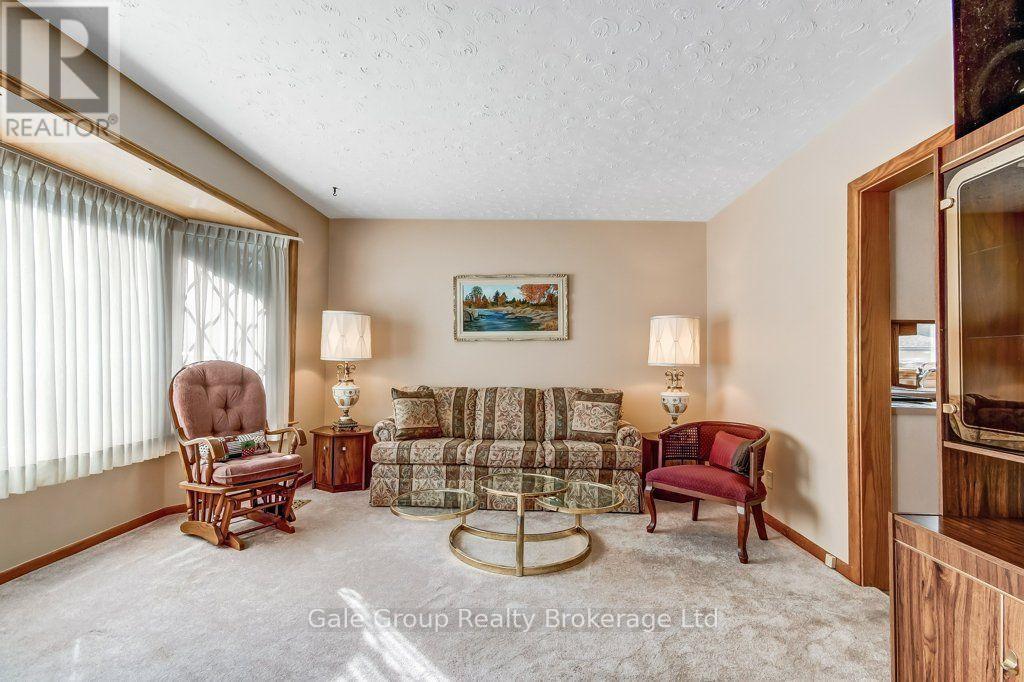 62 Aileen Drive, Woodstock (Woodstock - South), Ontario  N4S 4A1 - Photo 3 - X13853334