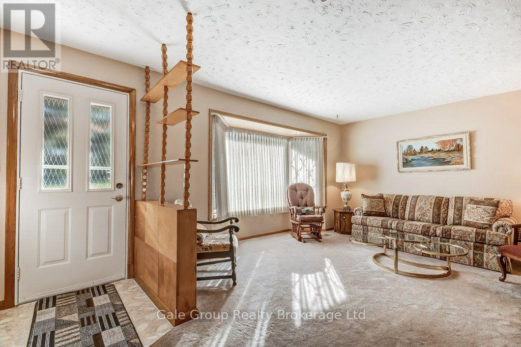 62 Aileen Drive, Woodstock (Woodstock - South), Ontario  N4S 4A1 - Photo 4 - X13853334
