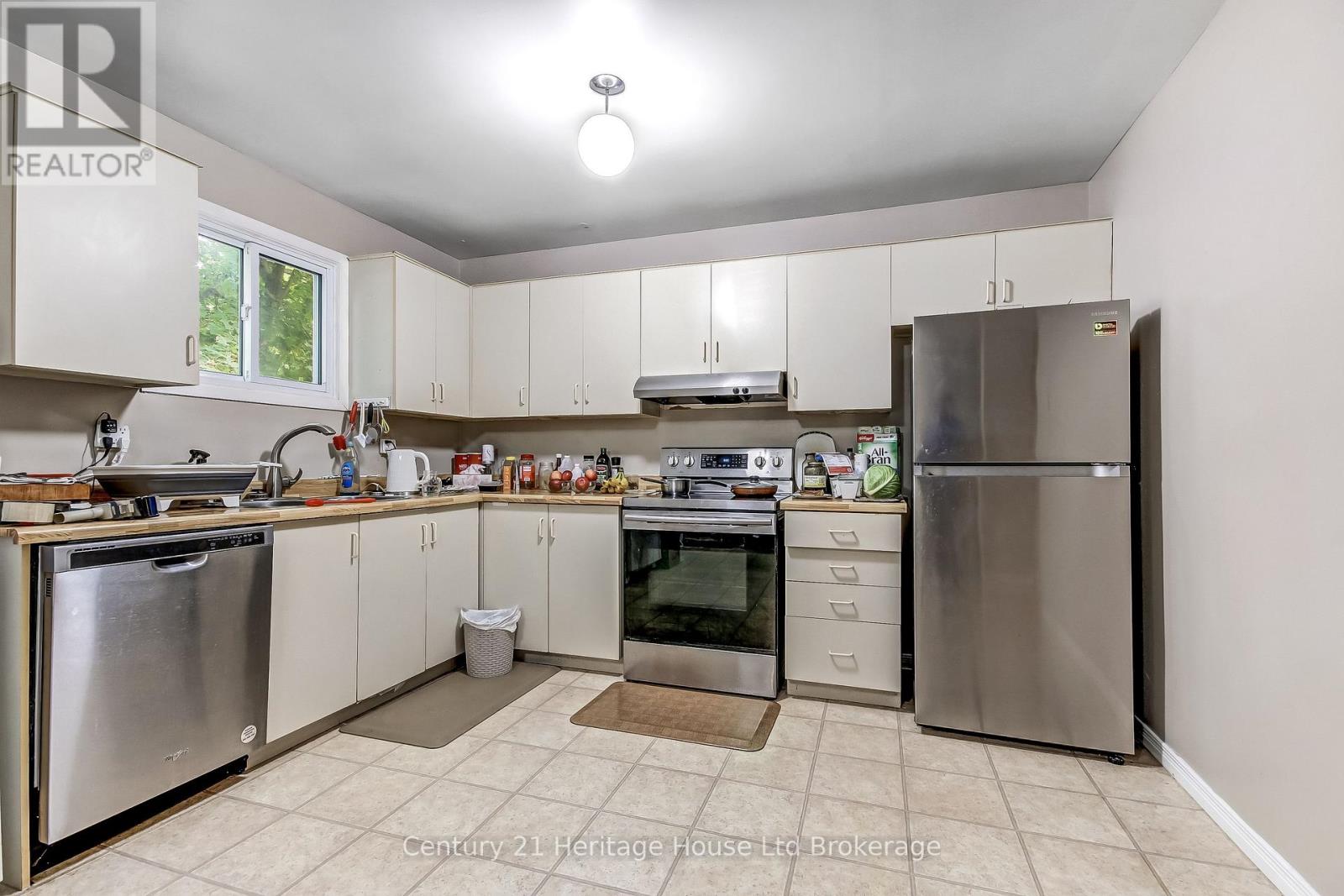 37 - 455 Springbank Avenue N, Woodstock (Woodstock - North), Ontario  N4T 1R1 - Photo 3 - X13856032