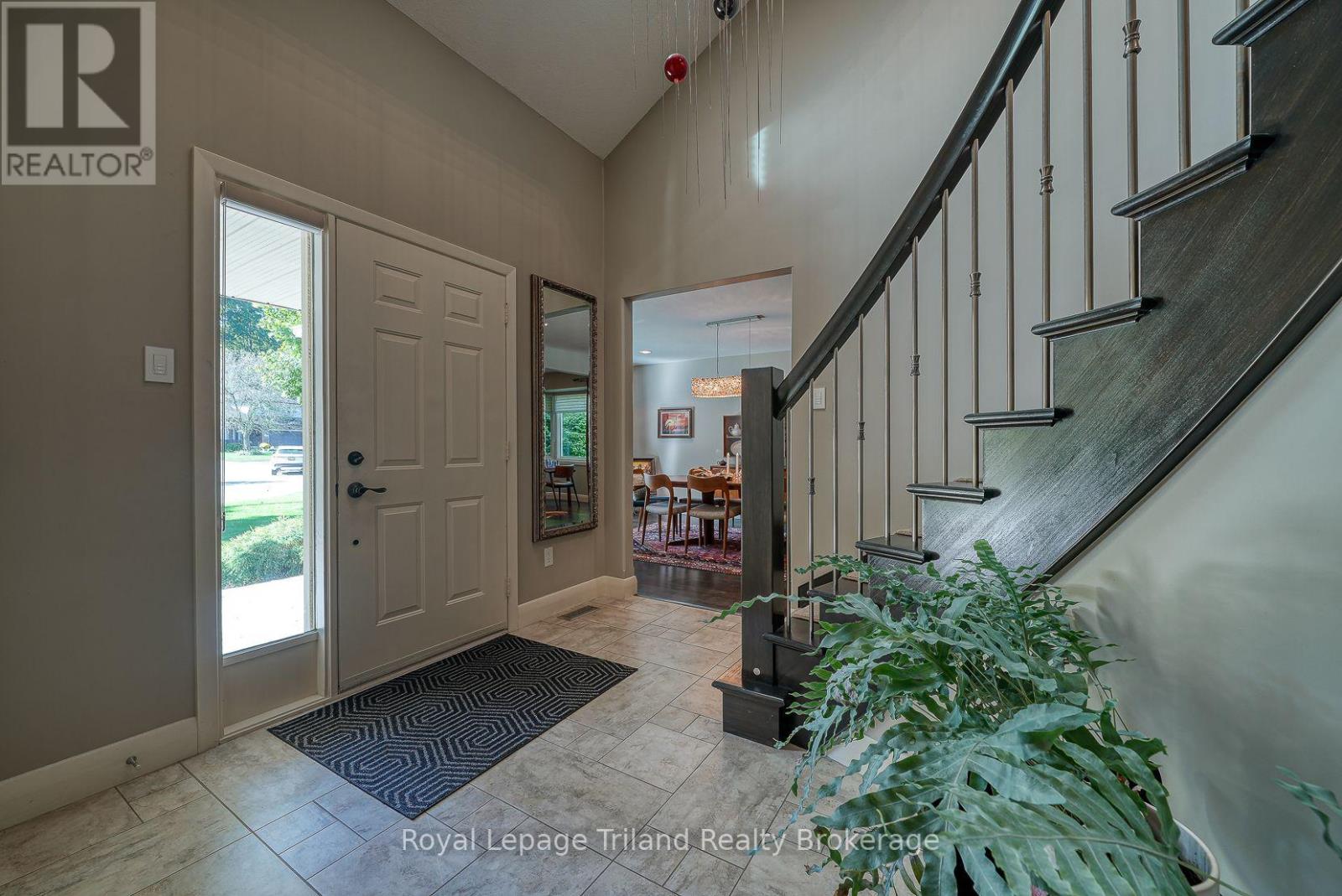 28 Segal Drive, Tillsonburg, Ontario  N4G 5A1 - Photo 3 - X13865358