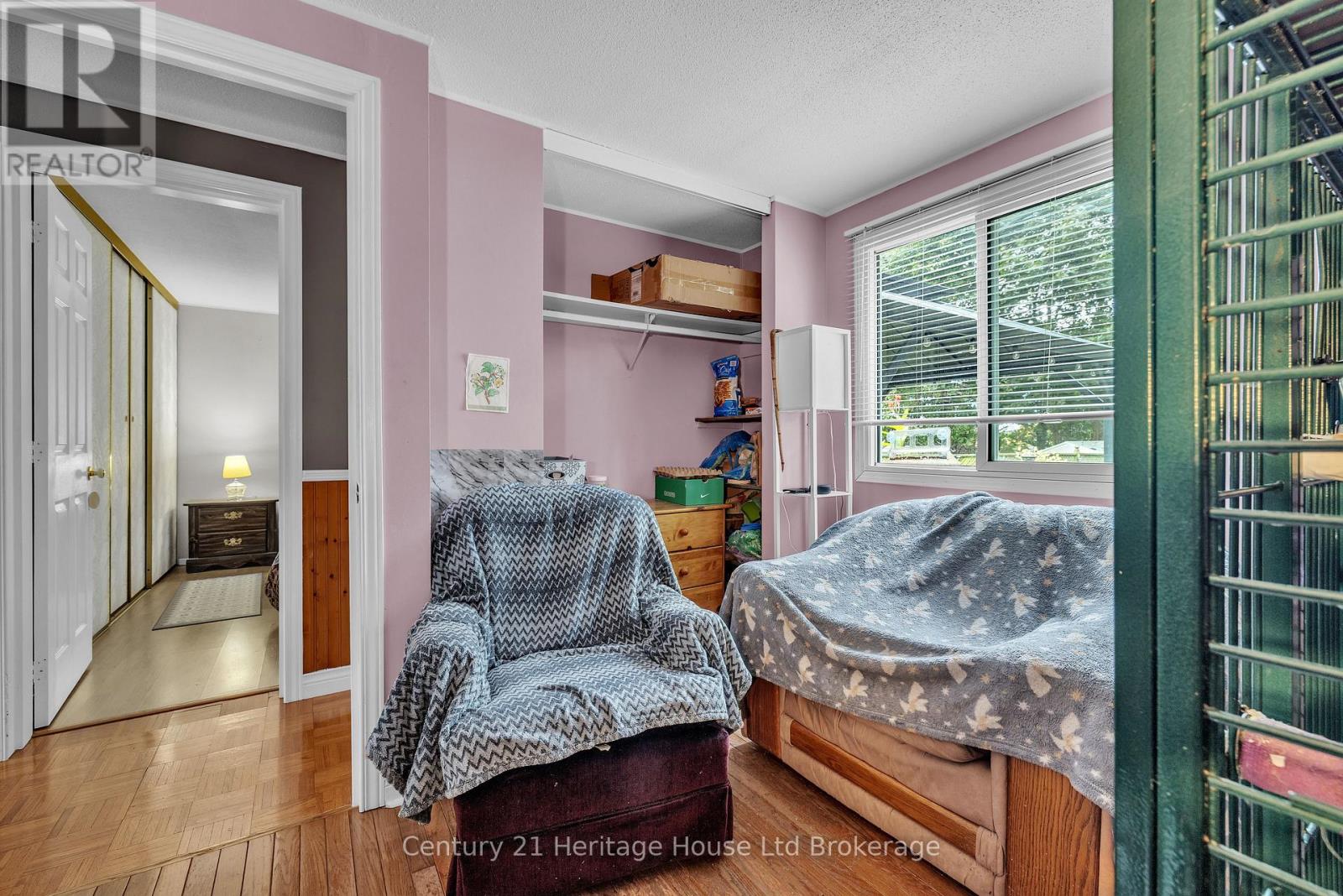921 Lincoln Drive, Woodstock (Woodstock - South), Ontario  N4S 2N2 - Photo 8 - X13865936