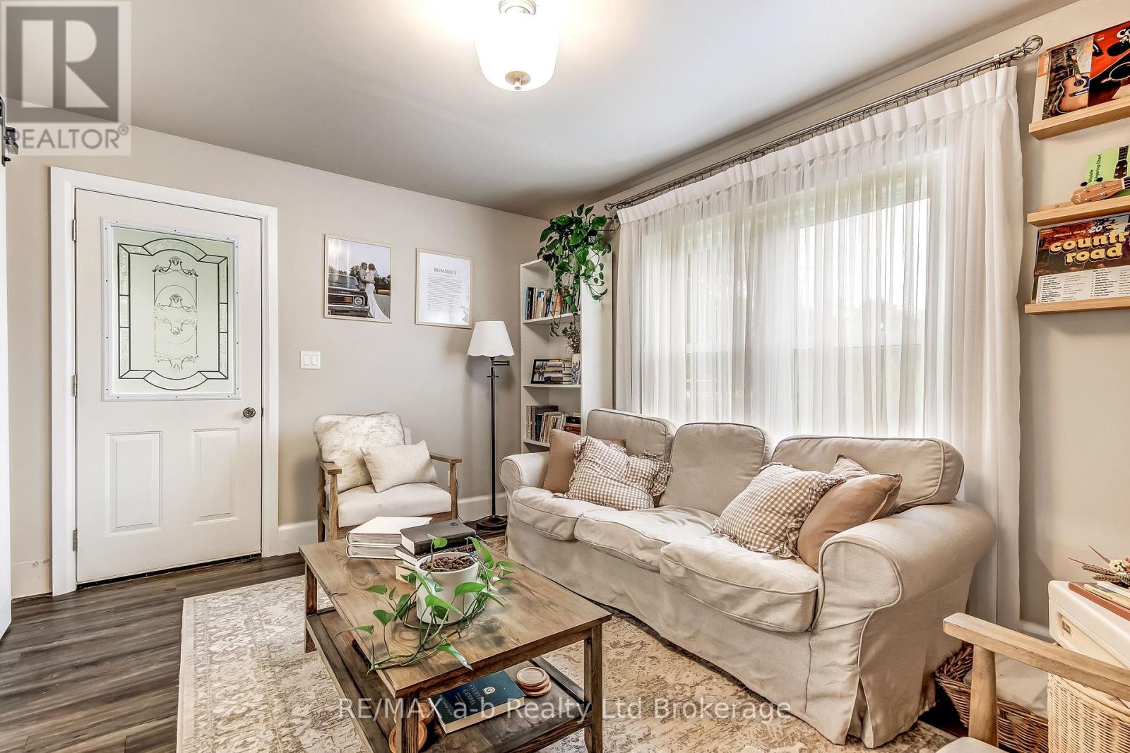 2237 Pinegrove Road, Norfolk (Pine Grove), Ontario  N4B 2E6 - Photo 5 - X13866086