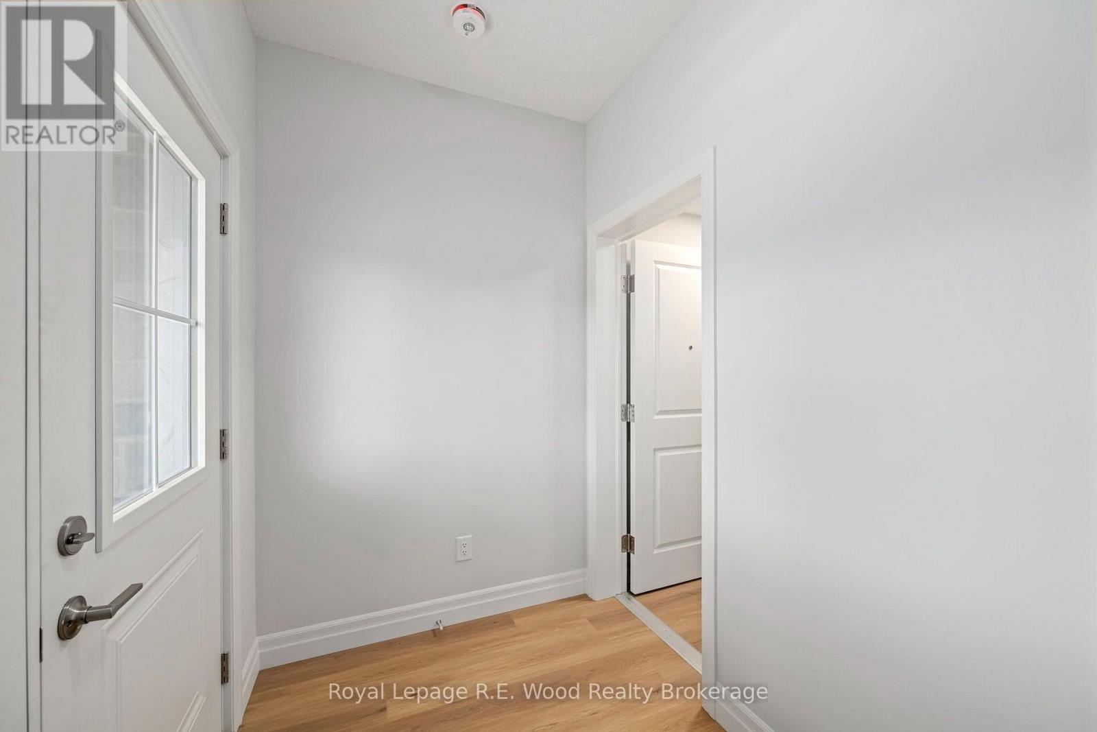 3 Hoylake Road, St. Thomas, Ontario  N5R 0R9 - Photo 2 - X13866218