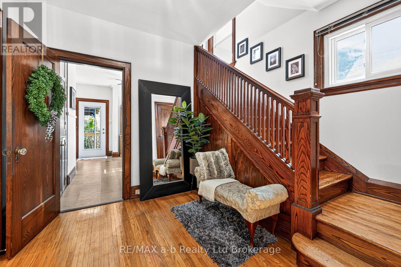 162 Graham Street, Woodstock (Woodstock - North), Ontario  N4S 6K1 - Photo 6 - X13866428