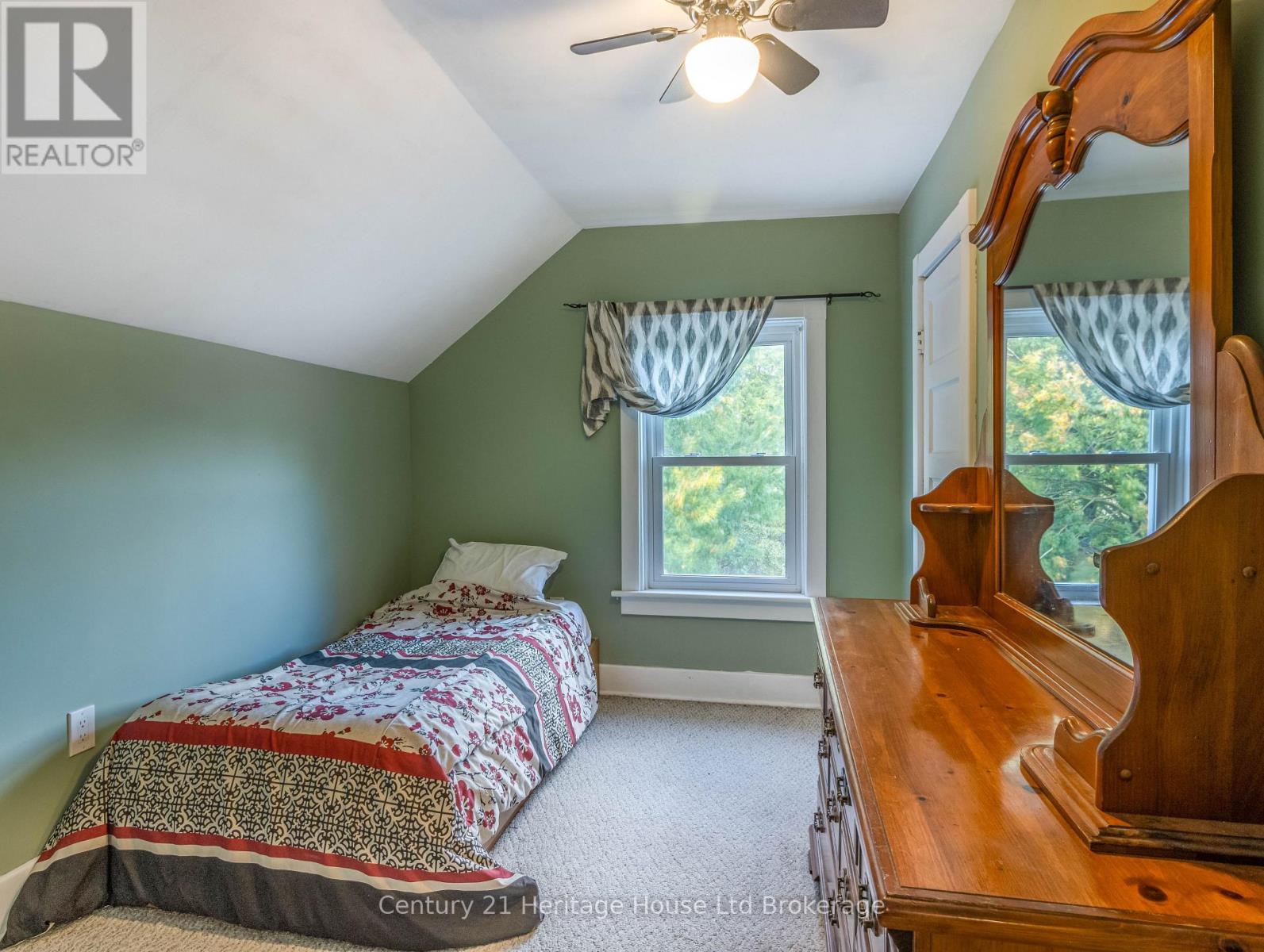 535 Richileau Avenue S, North Perth (Listowel), Ontario  N4W 1Z2 - Photo 21 - X13873652