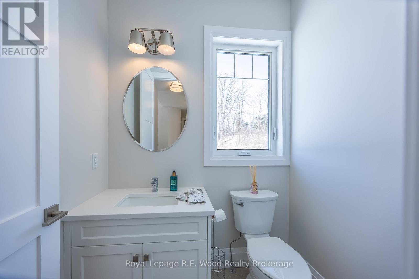 9 Greenhill Drive, Tillsonburg, Ontario  N4G 0L4 - Photo 9 - X13875468