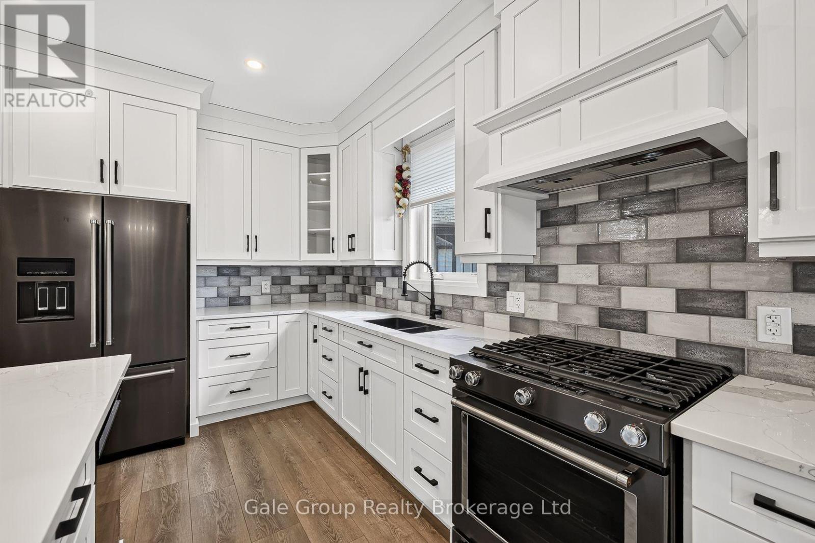 3 Evergreen Court, Tillsonburg, Ontario  N4G 0K1 - Photo 7 - X13876560