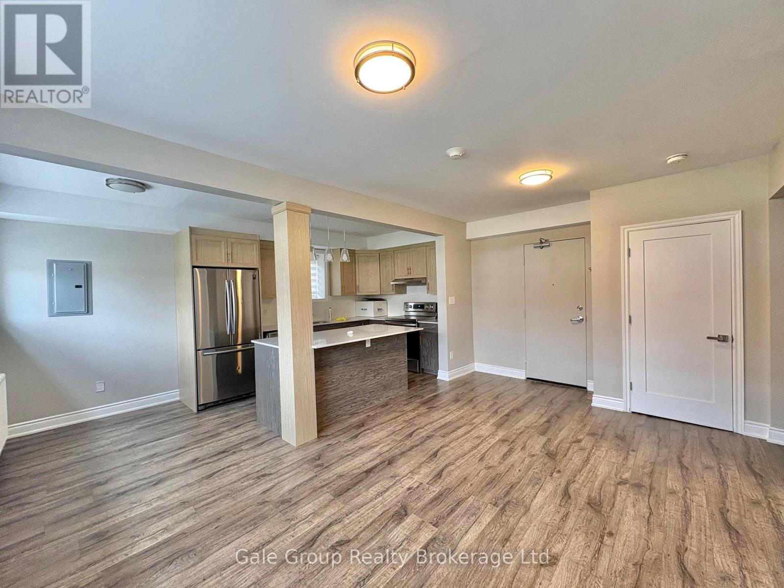 Unit 2 - 100 West Avenue S, Hamilton (Stinson), Ontario  L8N 2S3 - Photo 6 - X13877210