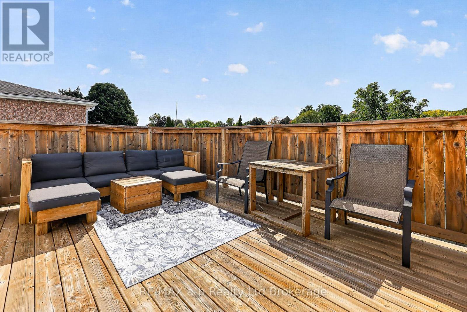 17 Rossiter Road, Ingersoll (Ingersoll - South), Ontario  N5C 4C9 - Photo 17 - X13880412