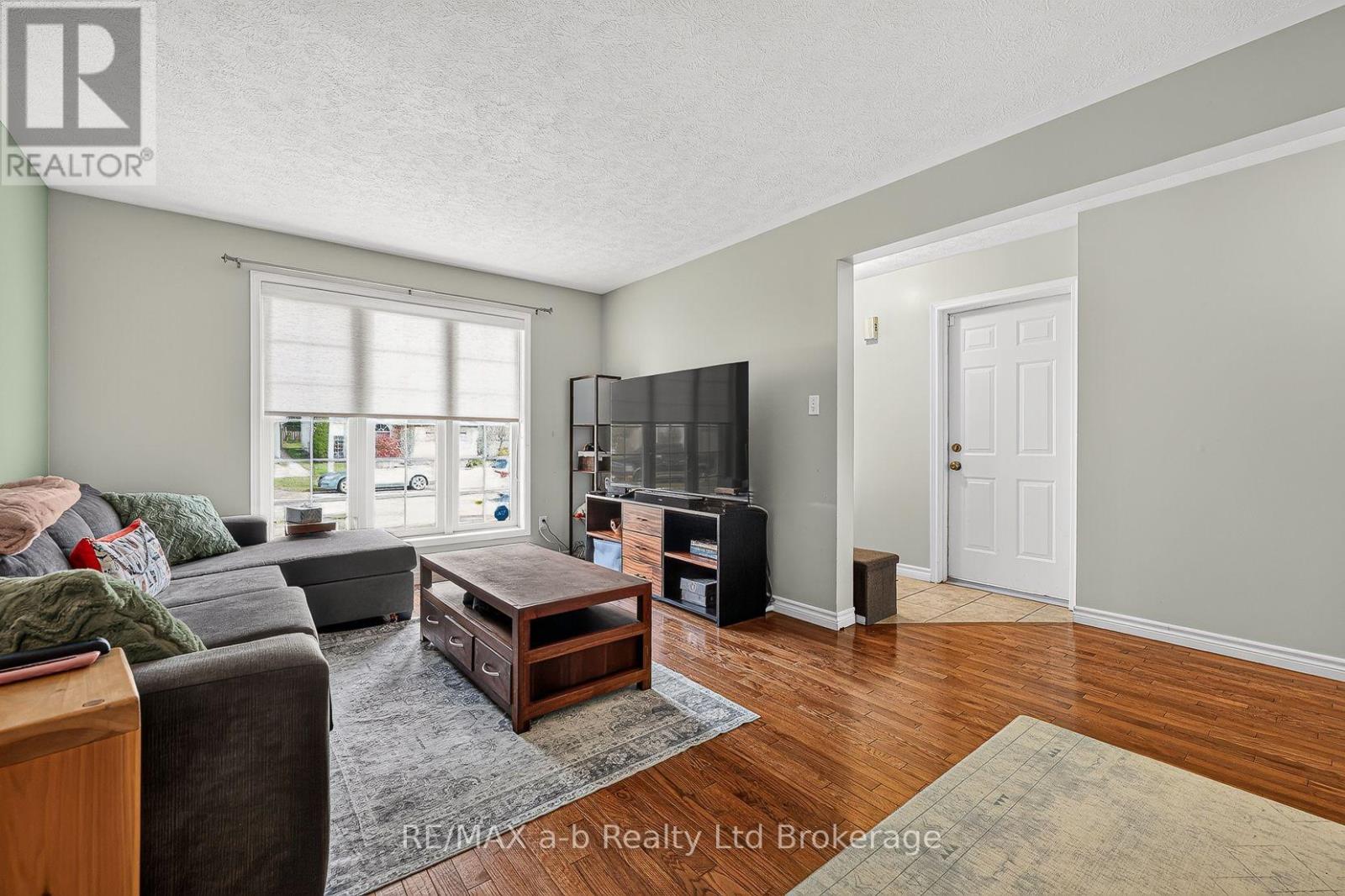 17 Rossiter Road, Ingersoll (Ingersoll - South), Ontario  N5C 4C9 - Photo 20 - X13880412