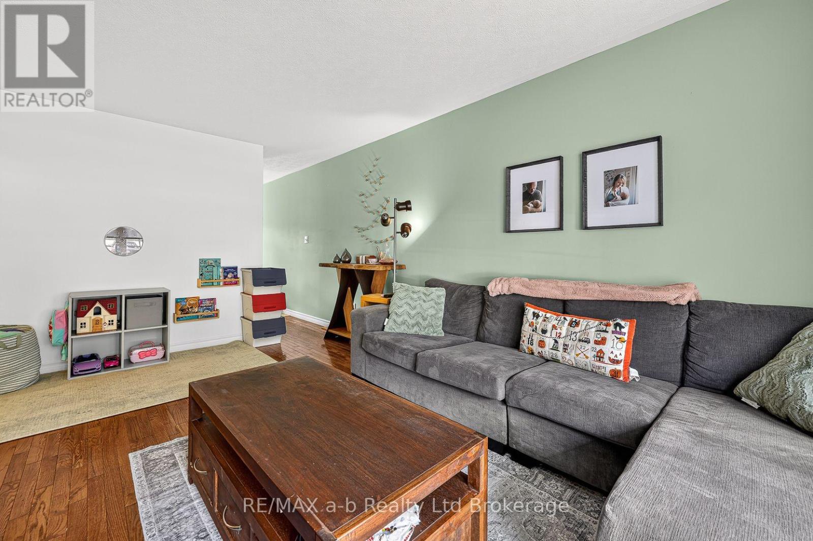 17 Rossiter Road, Ingersoll (Ingersoll - South), Ontario  N5C 4C9 - Photo 21 - X13880412