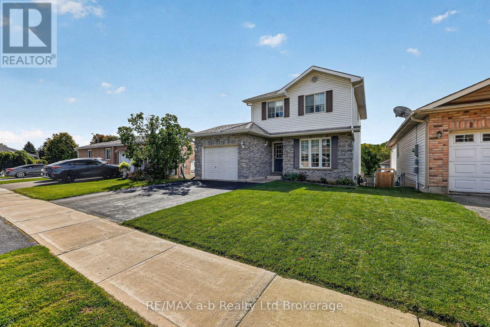 17 Rossiter Road, Ingersoll (Ingersoll - South), Ontario  N5C 4C9 - Photo 41 - X13880412
