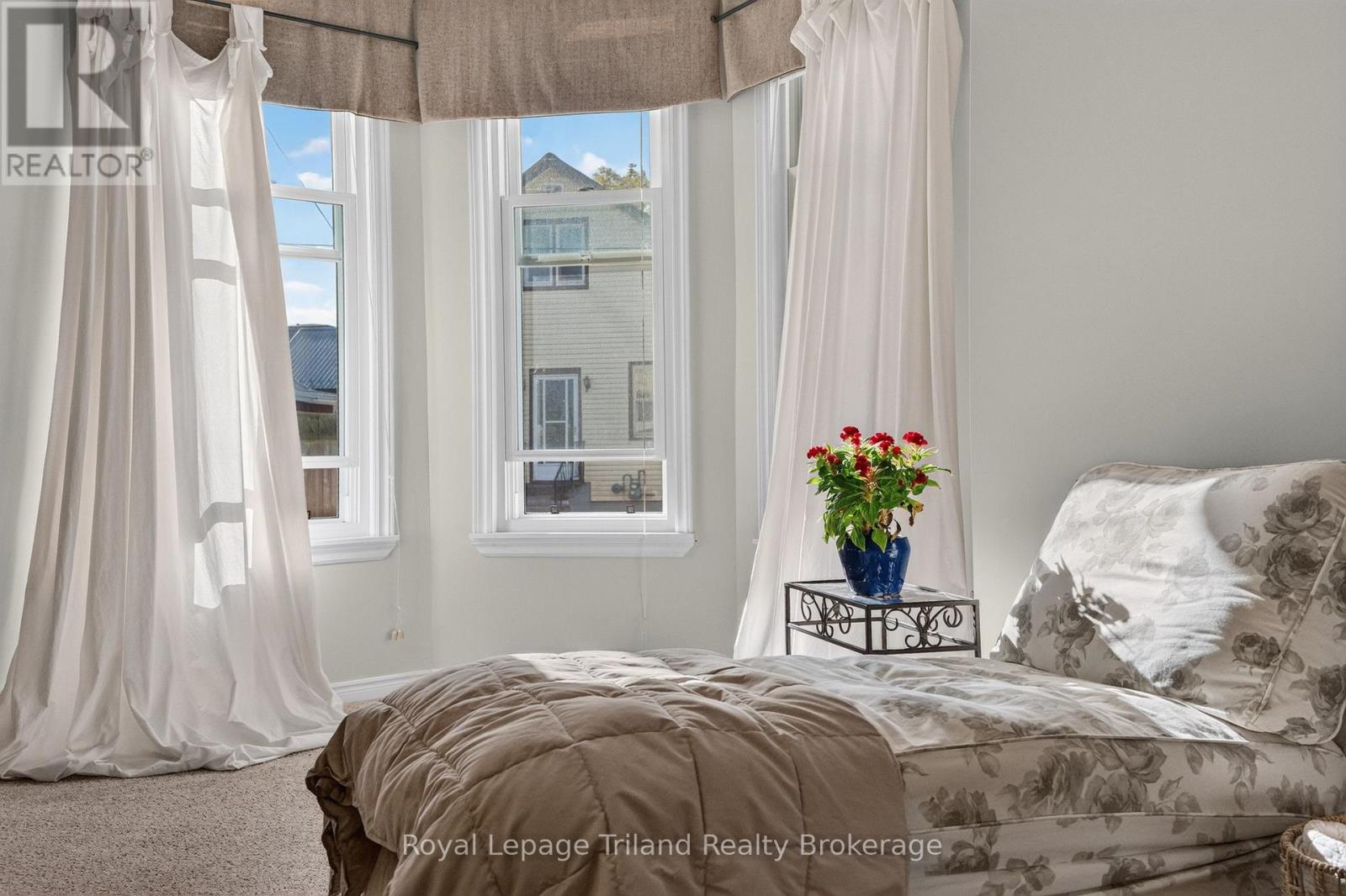 14 Elgin Street W, Norwich (Norwich Town), Ontario  N0J 1P0 - Photo 5 - X13881228