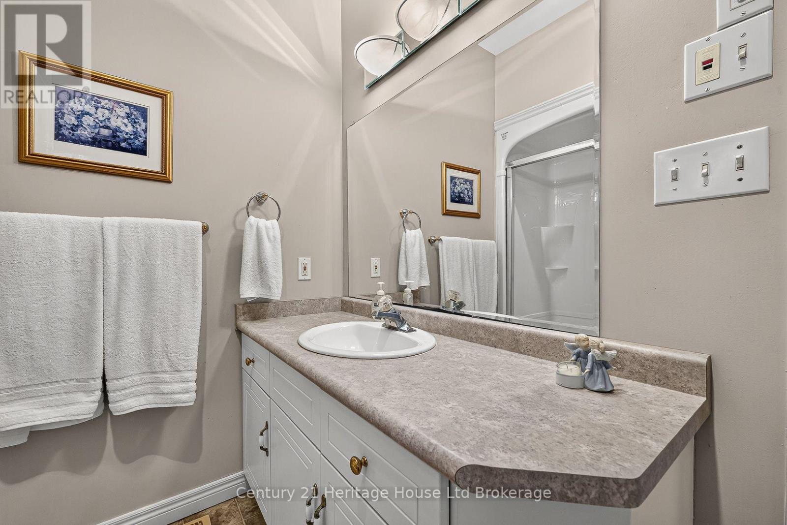 796 Springbank Avenue N, Woodstock (Woodstock - North), Ontario  N4T 1T5 - Photo 25 - X13882518