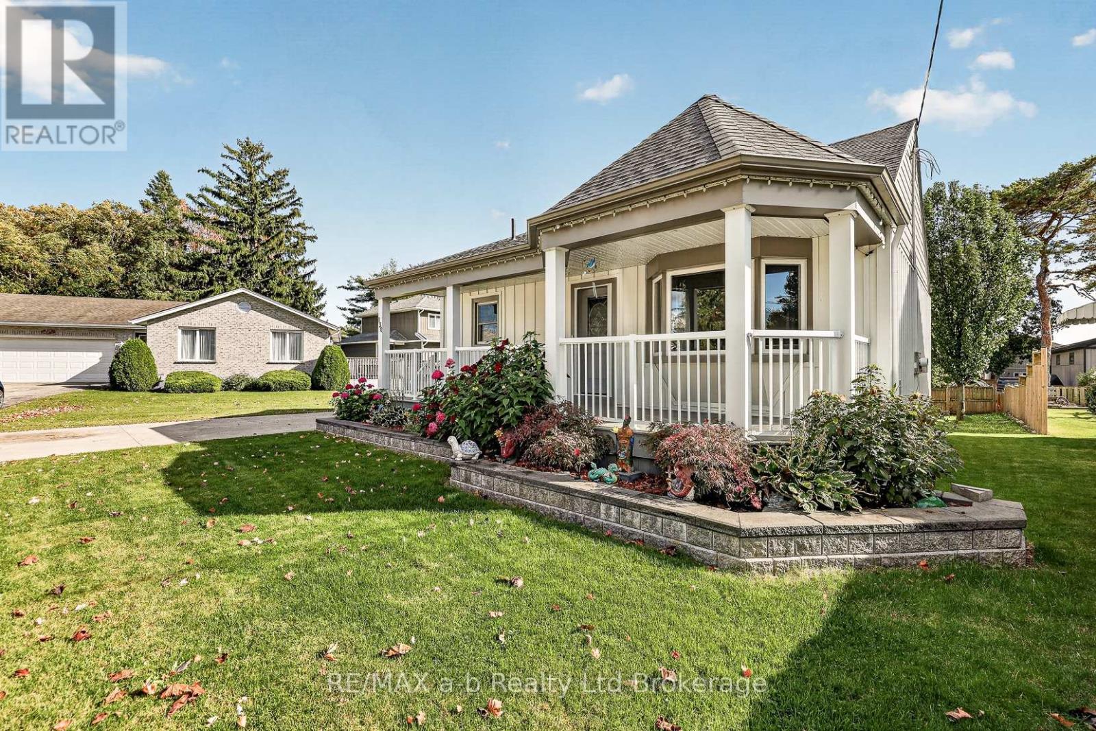 830 Maple Avenue, Woodstock (Woodstock - South), Ontario  N4S 2A6 - Photo 4 - X13883926