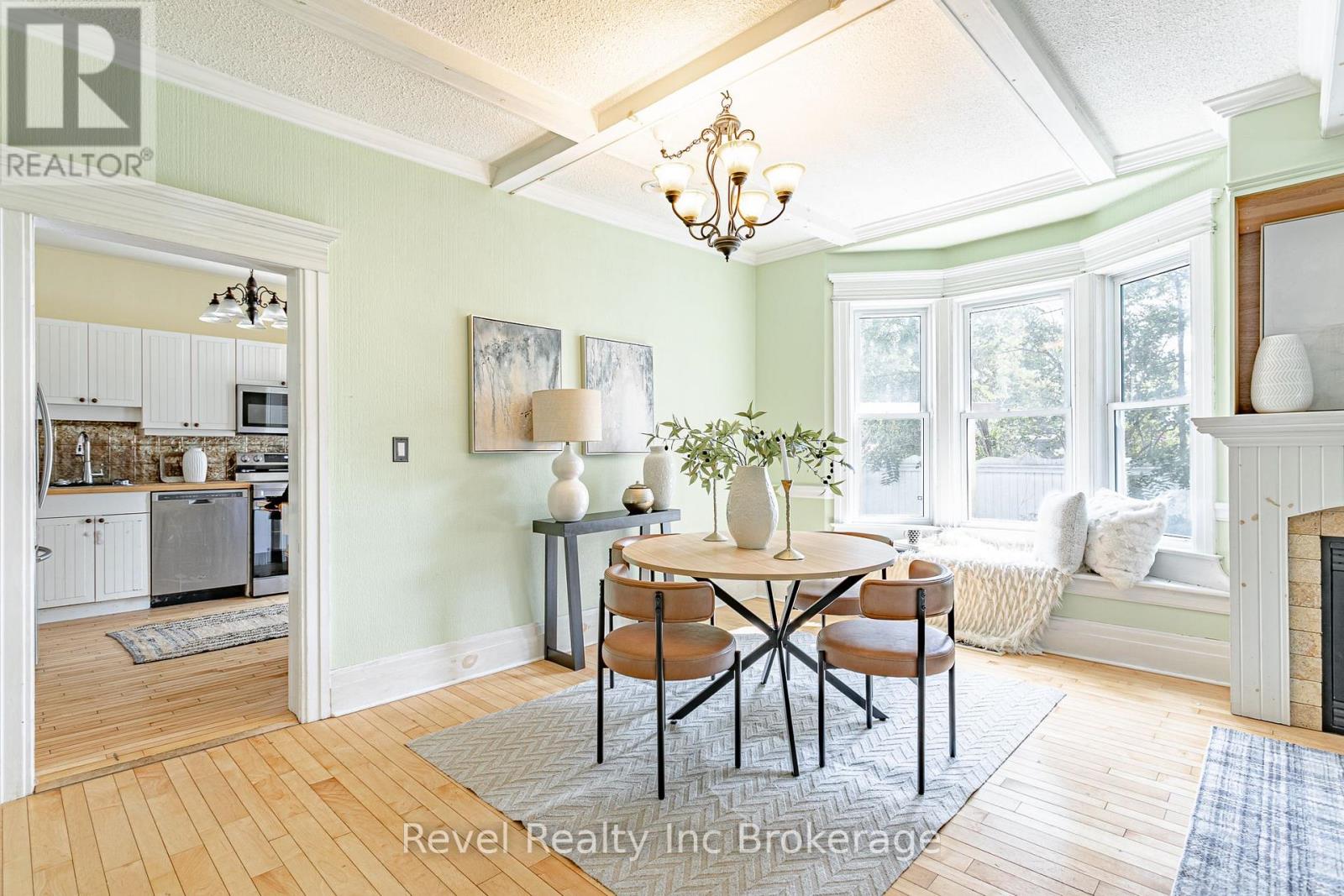 126 Huron Street, Woodstock (Woodstock - North), Ontario  N4S 6Z8 - Photo 11 - X13884968