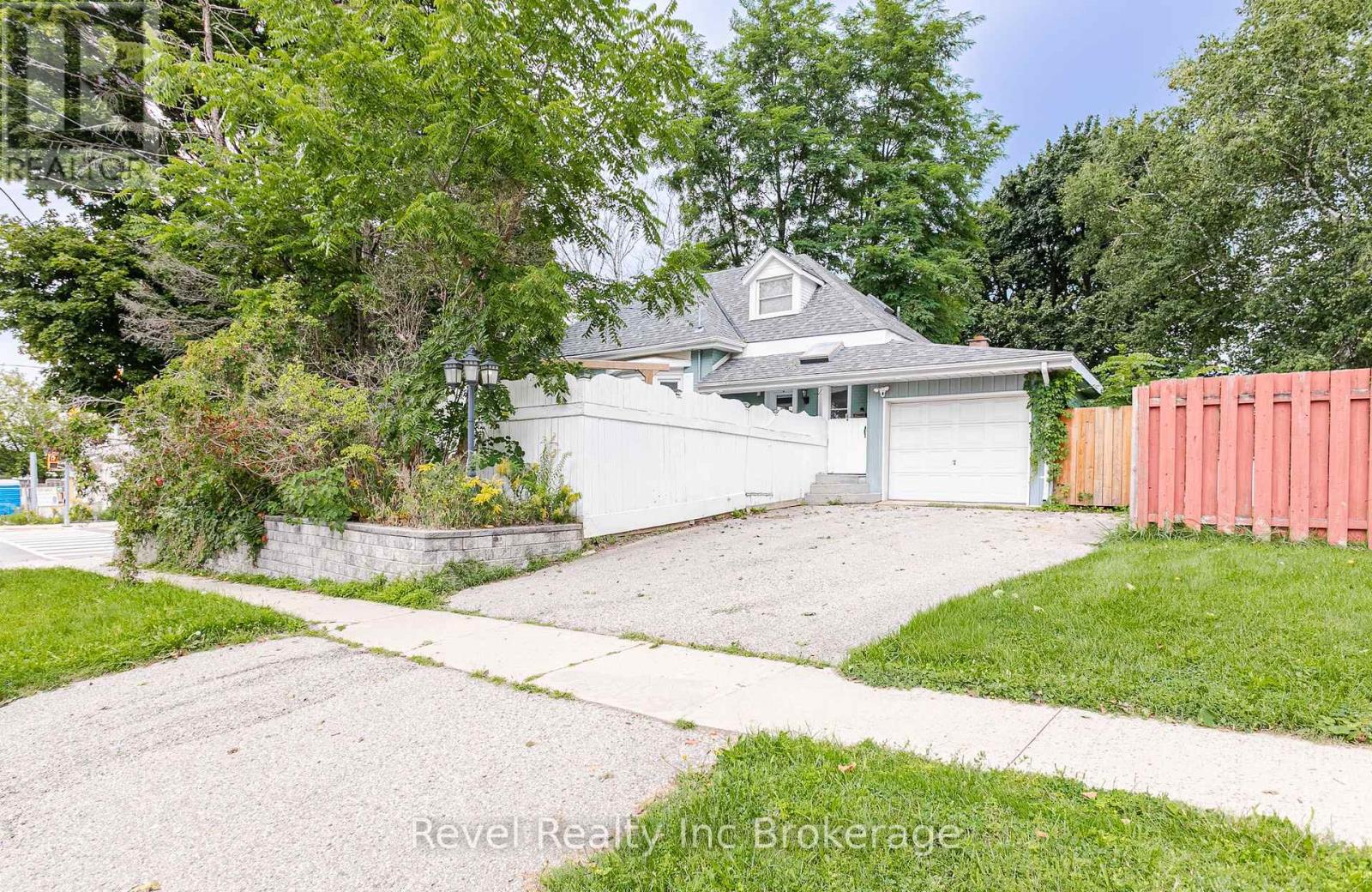 126 Huron Street, Woodstock (Woodstock - North), Ontario  N4S 6Z8 - Photo 27 - X13884968