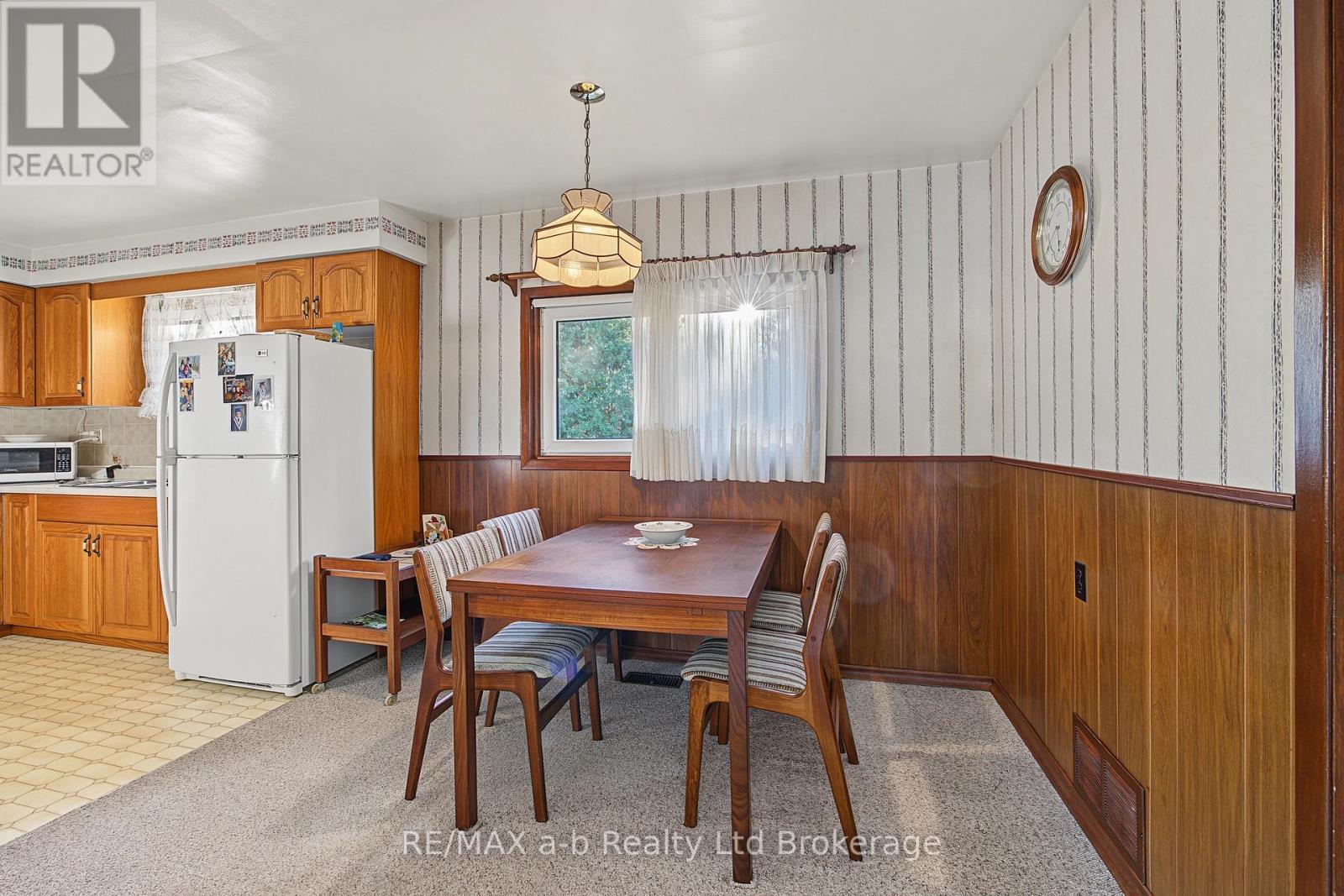 20 Pinecrest Avenue, Cambridge, Ontario  N1R 2Y8 - Photo 12 - X13886394